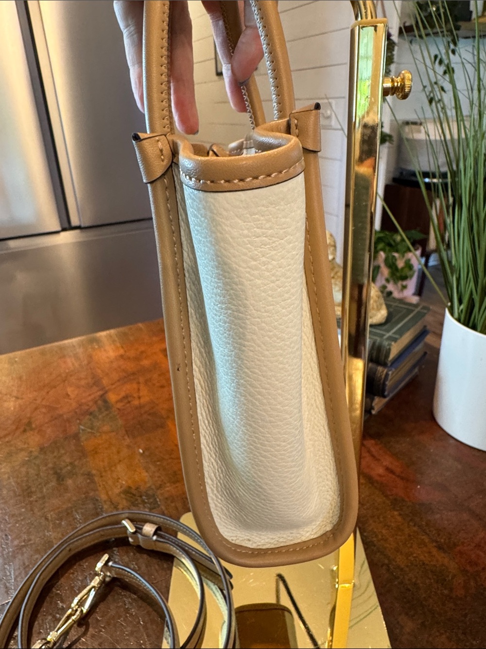 🩵kate spade White and Tan Chip & Dale Mushroom Mini Satchel - Picture 6 of 9